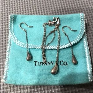 Tiffany & co teardrop earrings & necklace set